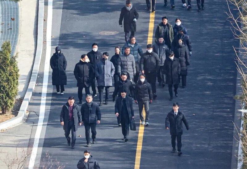윤폰 이미지