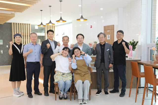 카페문 이미지