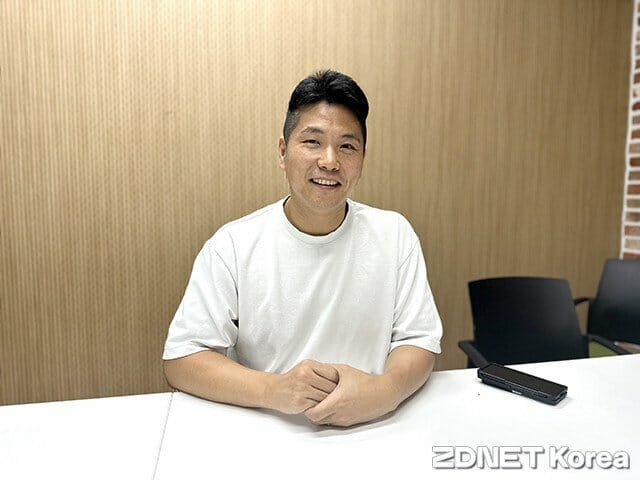 툰 이미지