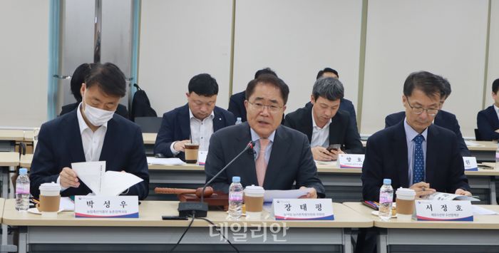 위 이미지
