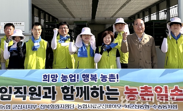 상하인력 이미지