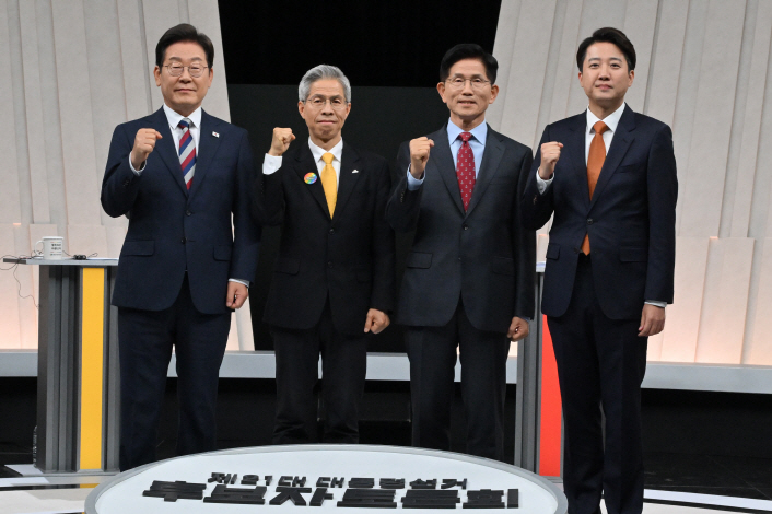 18 이미지