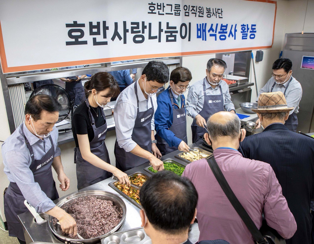 호반 이미지