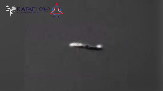 이스라엘 레이저 무기에 요격당하는 헤즈볼라 드론. 출처=이스라엘군