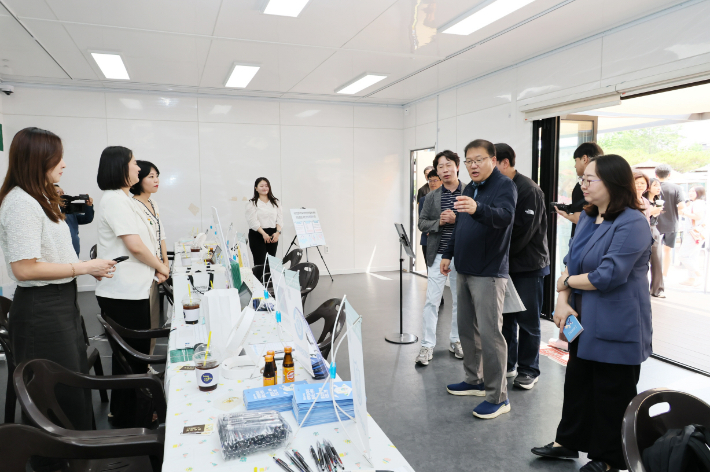 스펀지 이미지