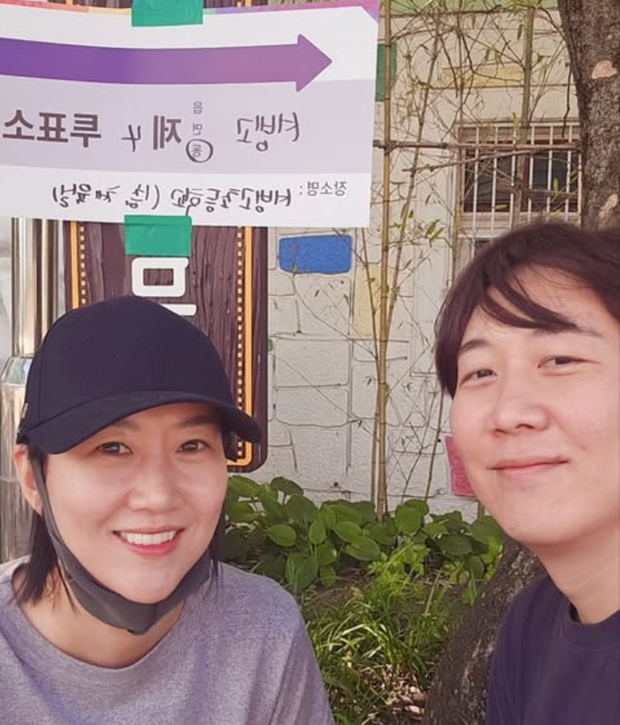 무채색 이미지