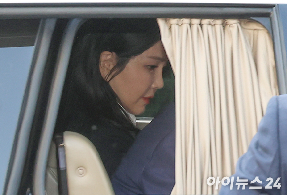 김건희 이미지