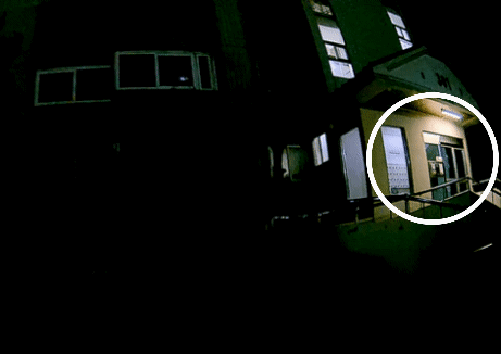 지난 10일 새벽 대구 달서구 한 아파트에서 50대 여성이 살해 당해 경찰이 사흘째 추적 중인 가운데 유력한 용의자인 40대 남성이 범행 직후 도주하는 장면이 담긴 블랙박스 영상. 독자 제공