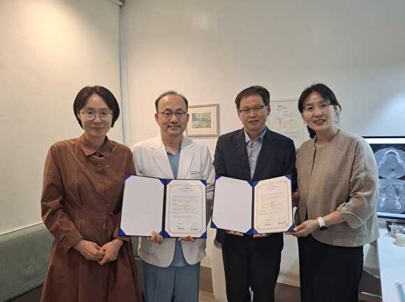 이탑 이미지