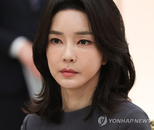 김건희 이미지