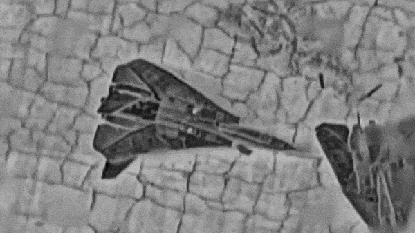 이스라엘군(IDF)이 공개한 이란의 F-14 파괴 작전 영상. @manniefabian