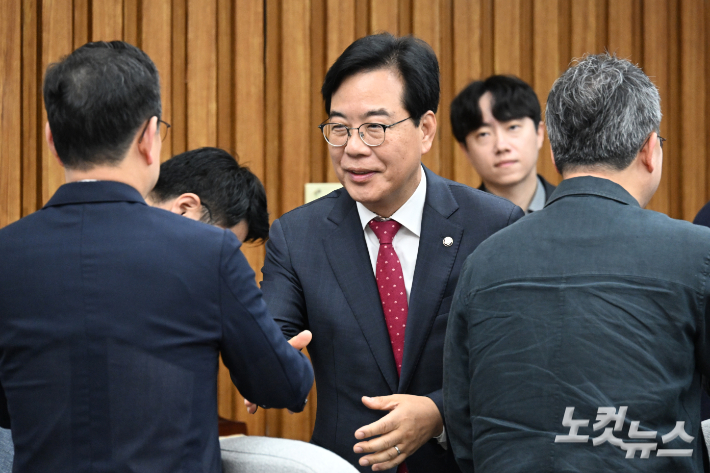 현 이미지