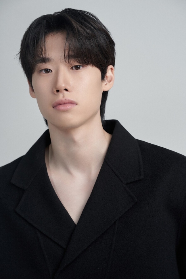 김민 이미지