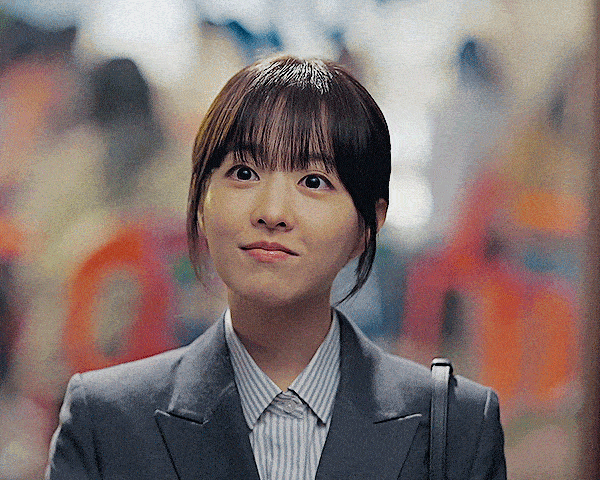 KBS가 자체 제작을 포기하고 CJ ENM에 내준 것으로 알려진 미지의 서울 한 장면. 미지의 서울은 넷플릭스에서 1위에 까지 올랐다. [tvN 제공]