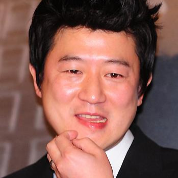 알고보니 아버지도, 두 형도 전부 의사였던 엘리트 집안 출신 배우