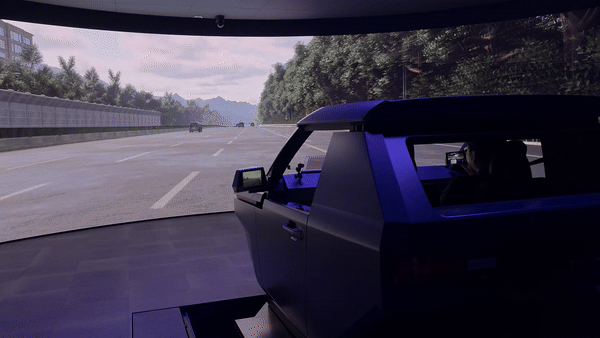 [서울=뉴시스] 박현준 기자 = 지난 1일 서울 강남구 현대자동차 강남대로 사옥에서 열린 현대자동차·기아 UX 스튜디오 서울 미디어 프리뷰에서 취재진이 시뮬레이션 룸에서 실제 주행 환경을 구현해 UX 콘셉트를 검증하는 모습을 체험하고 있다. 2025.07.02. parkhj@newsis.com *재판매 및 DB 금지