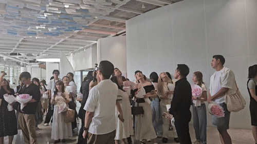 5일 서울 종로구 청와대 사랑채에서 열린 'K-드라마, 러브 챕터'행사에 참석한 각국의 인플루언서들. /영상 = 오진영 기자