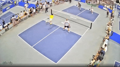 [뉴시스] 베트남 하이퐁시에서 열린 피클볼 아마추어 대회에서 한 선수가 심판을 폭행했다. (사진=NGUOI LAO DONG) *재판매 및 DB 금지