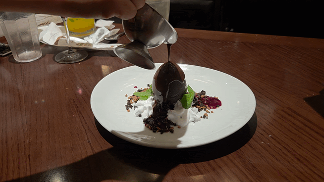 아웃백 멜팅 다이노 쇼콜라 아이스크림.