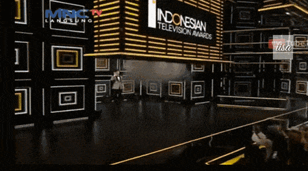 24ed8173b7836af53ee886e0479f23347870a1b6fb7c71afb977f1f9d50b