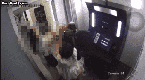 지난 11일 베트남 하노이 한 무인 사진관에서 한국인 여성 2명이 현지 여성 2명을 폭행한 사건이 벌어졌다. /사진=엑스(X·옛 트위터) 캡처