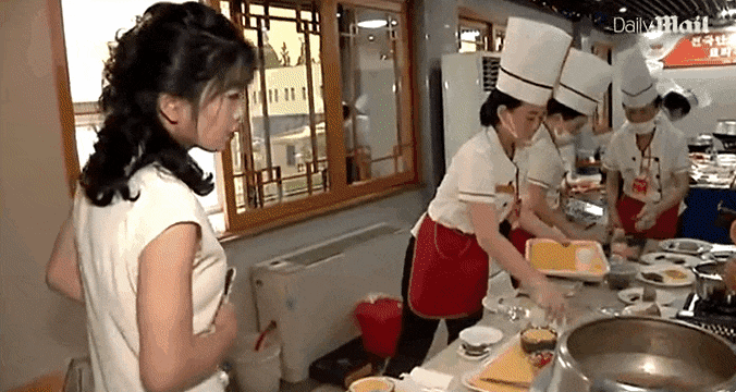 지난 15일부터 나흘간 북한 평양에서 진행된 ‘전국 단고기(개고기) 요리 경연’ 현장. 조선중앙TV 캡처