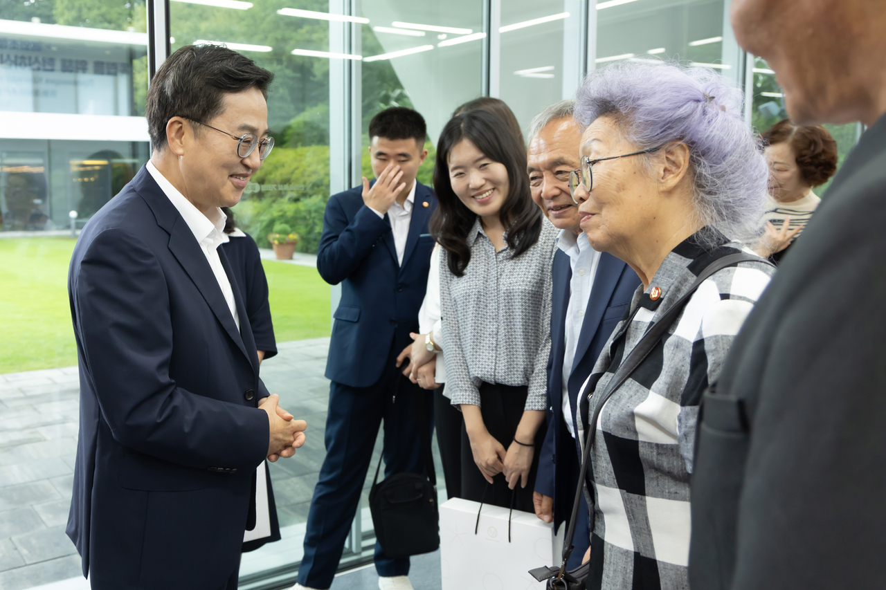 김동연, 국외 독립유공자 후손 초청