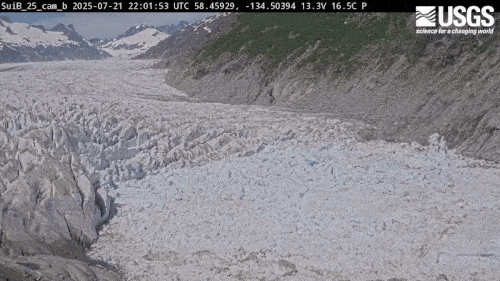 미국 알래스카주 주도 주노 인근의 멘덴홀 빙하 호수의 지난 7~8월 수위가 변하는 모습을 촬영한 타임랩스 영상. 미 지질조사국(USGS) 엑스(X)