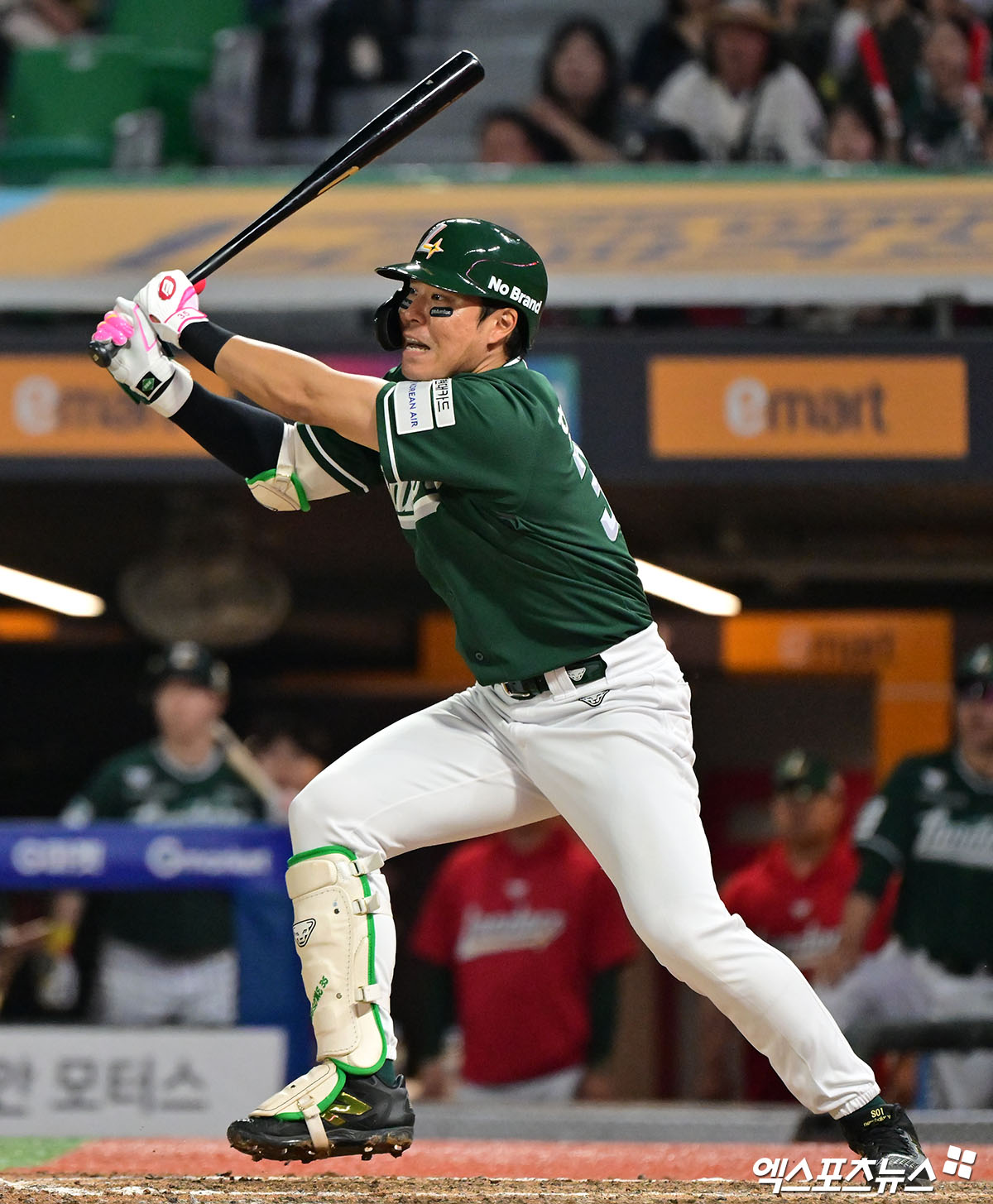 '9위→4위' 후반기 타선 대반전이라니…'가을야구 도전' SSG 자신감 UP
