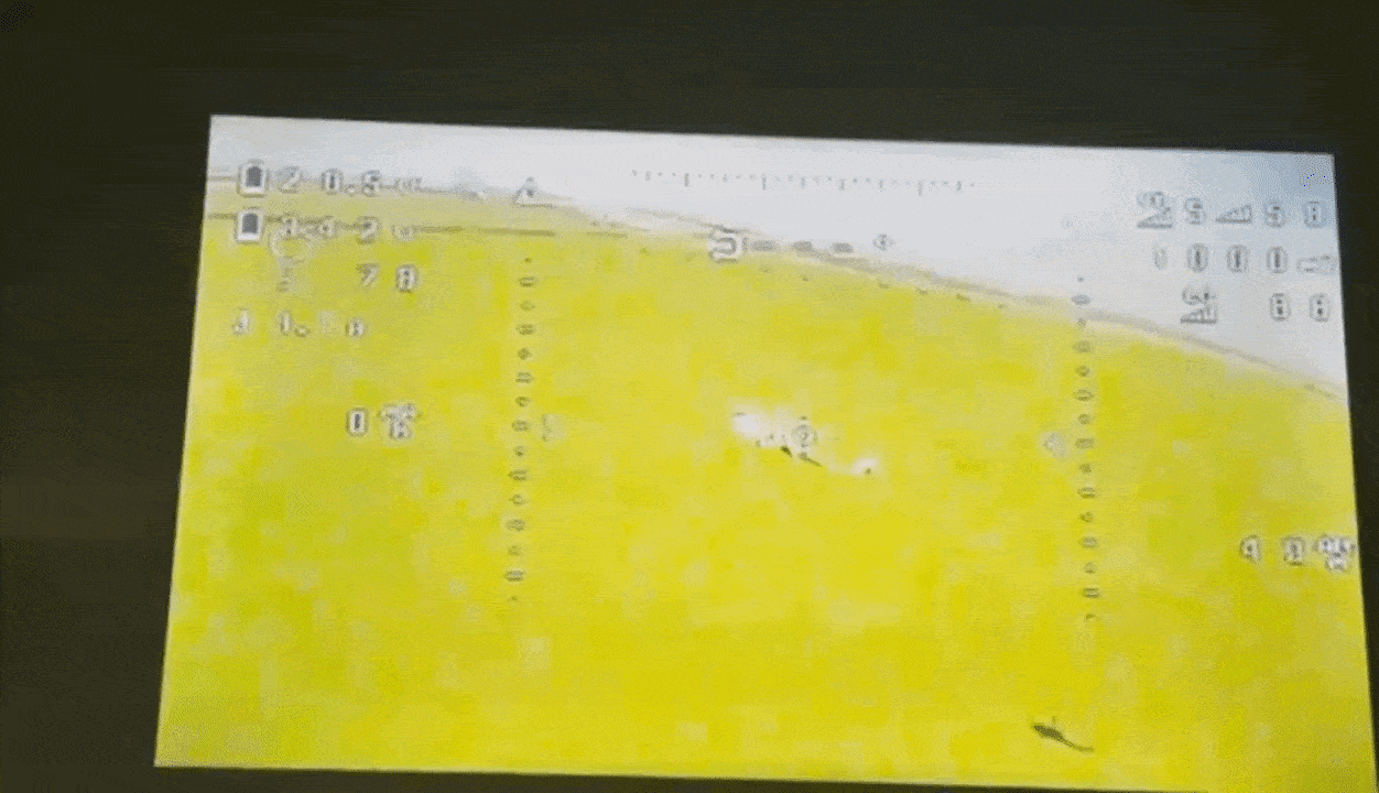 우크라이나군 FPV 드론이 러시아 쿠르스크 상공에서 러시아제 Mi-28N(M) 공격헬기를 격추하는 장면. 출처=칼리버 옵스큐라 엑스