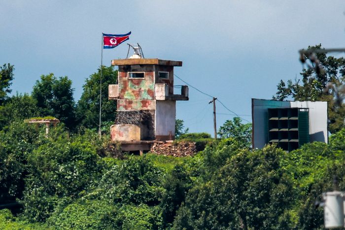 경고사격 위치