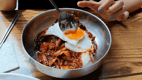 사람들이 잘 모르는 경상도에만 파는 별미 음식 | 인스티즈