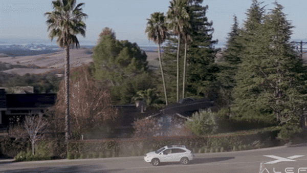 알레프의 전기차가 하늘을 나는 모습 (영상=일렉트렉)