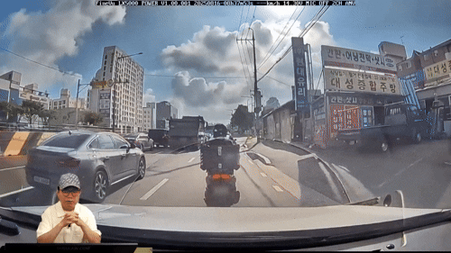 (유튜브 채널 '한문철TV' 갈무리)