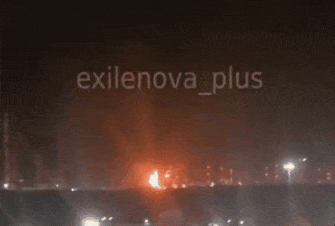 러시아 현지시간으로 14일 새벽 상트페테르부르크주 키리시 정유시절이 우크라이나 드론의 공격을 받아 폭발했다.