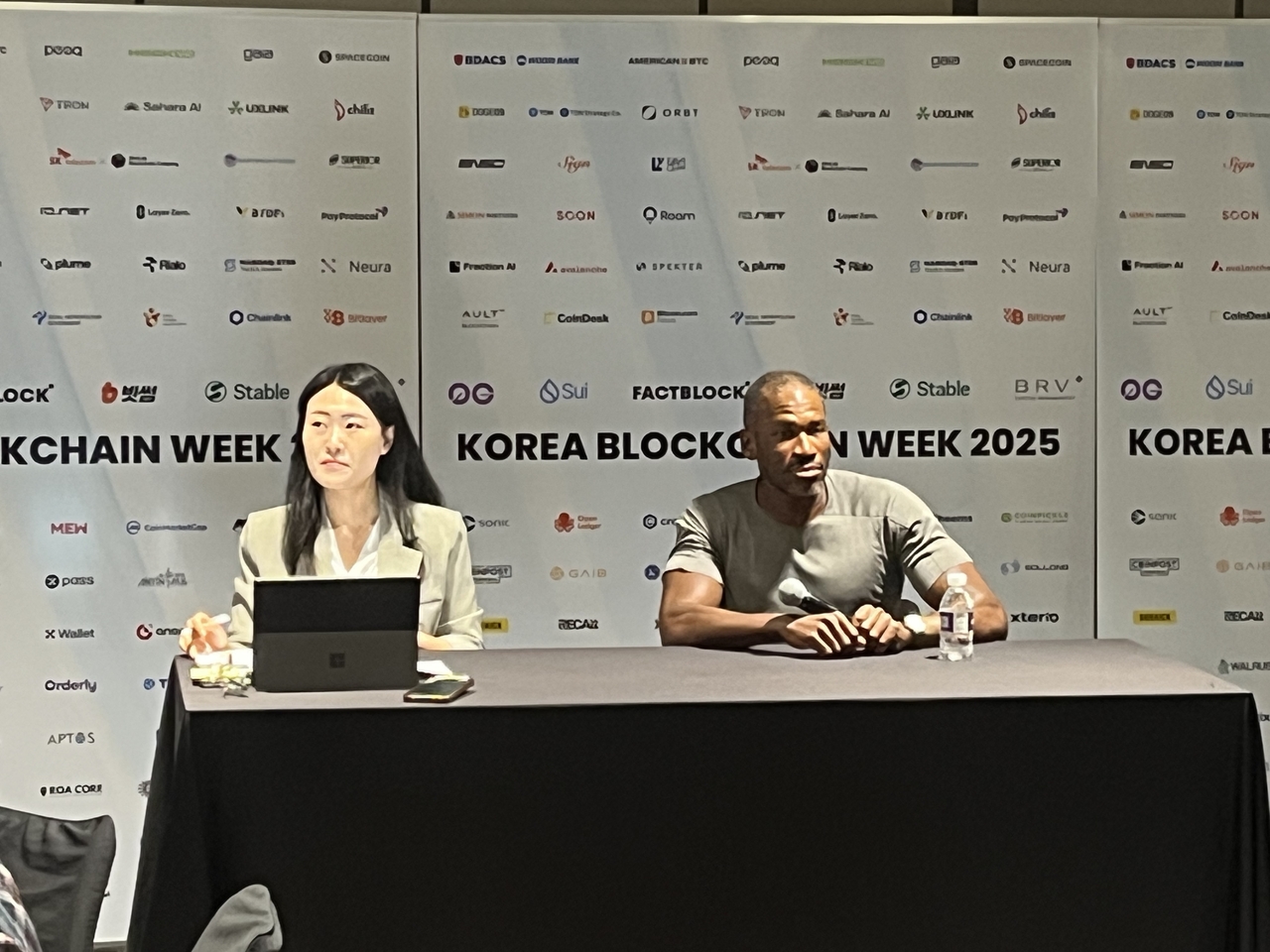 아서 헤이즈 “트럼프, 막대한 유동성 공급…비트코인, 연내 25만달러 가능성 있어” [투자360]