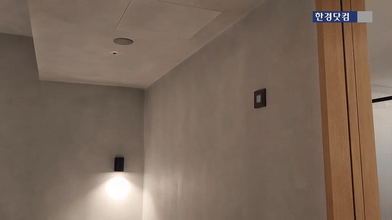 키녹 객실에 설치된 '초인등'. 영상=신용현 기자