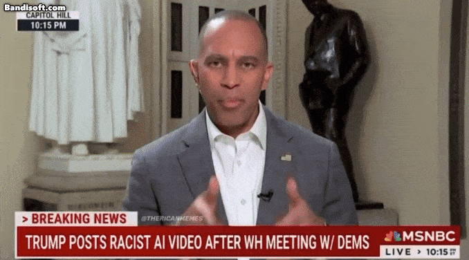 30일(현지시간) 하킴 제프리스 미국 민주당 하원 원내대표가 전날 도널드 트럼프 미 대통령이 자신을 조롱하는 내용의 딥페이크(가짜) 영상을 트루스소셜에 게제한 것을 비판한 MSNBC 인터뷰 영상. 트럼프 대통령은 이 인터뷰 영상 역시 제프리스 대표를 조롱하는 딥페이크 영상을 제작해 자신의 트루스소셜 계정에 올렸다. [트루스소셜 캡처]