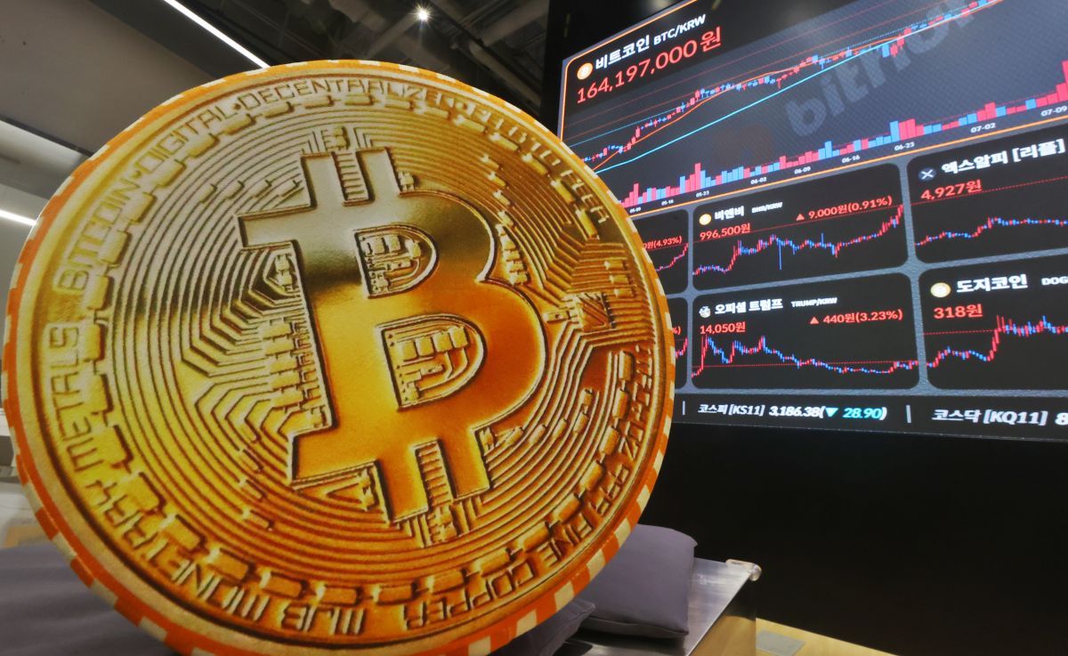 올해 비트코인 어디까지 가나…2개월만에 12만 달러선 탈환