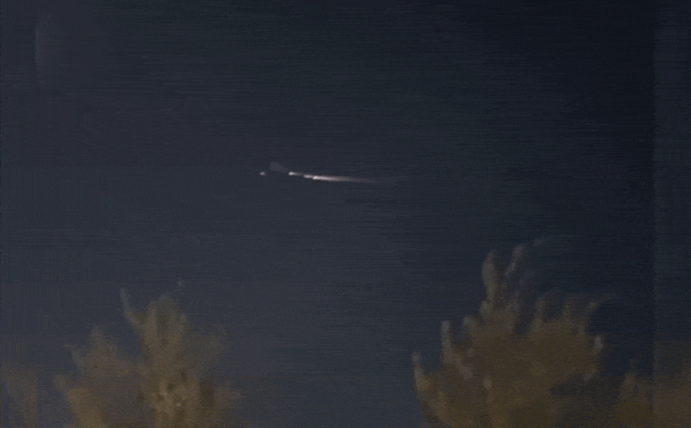 추락하는 스타링크 위성 모습을 담은 영상의 일부