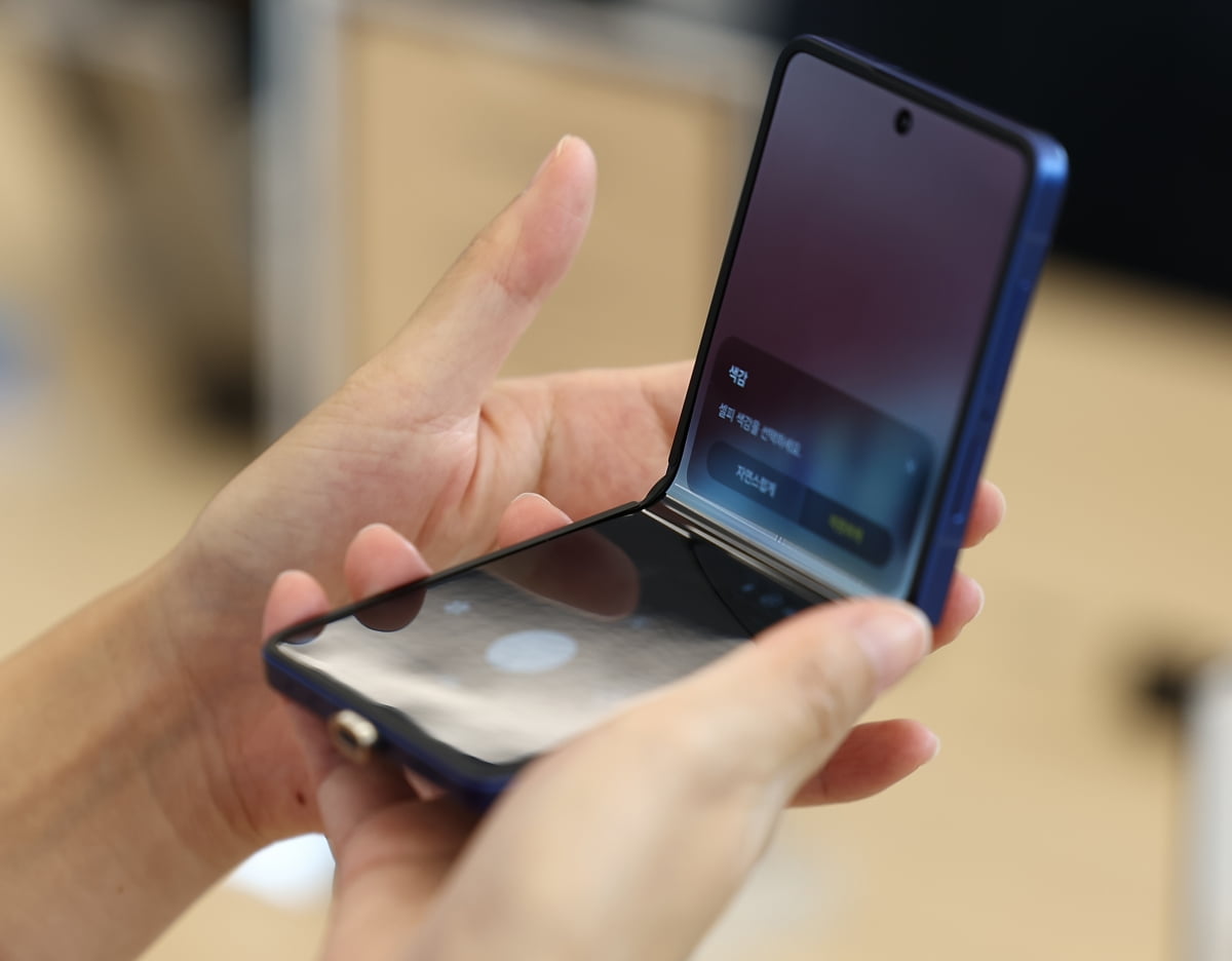 언제적 아이폰?” 요즘 애들, 갤럭시·LG 그램 더 좋아한다[2030 최애 브랜드④]