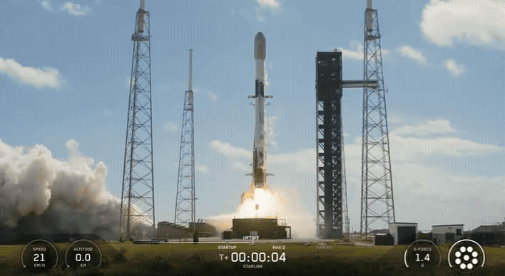 2025년 10월 19일 오후 1시 39분(현지 시간), 플로리다 케이프커내버럴 우주군 기지에서 스타링크 위성 28기를 실은 팰컨9 로켓이 우주로 향하는 모습. 사진=스페이스X