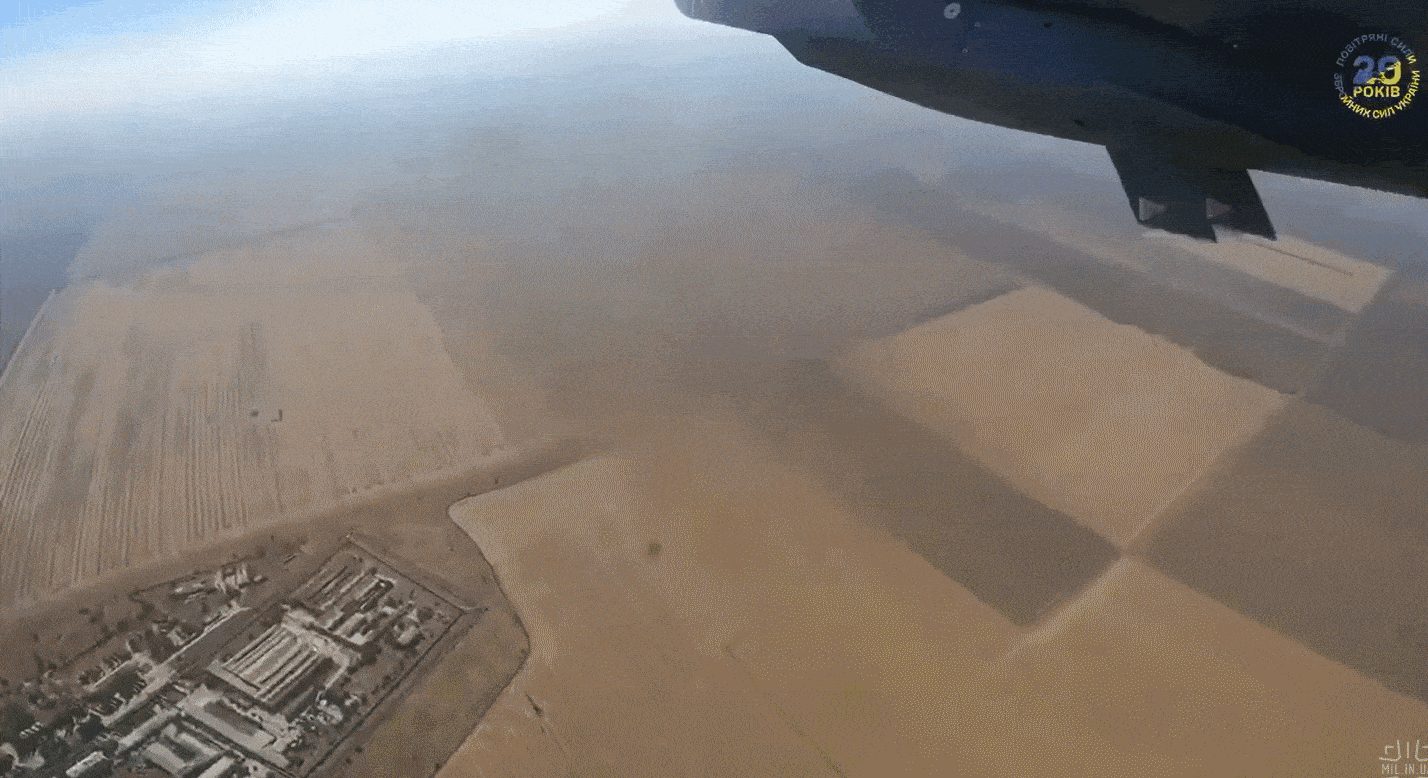 지난해 우크라이나 공군이 공개한 자국 항공기에서 스톰 섀도가 발사되는 영상의 일부