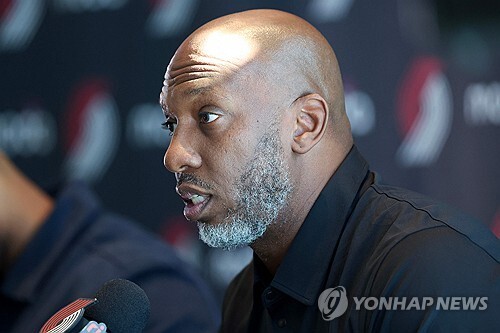 빌럽스 & 로지어 체포 현장