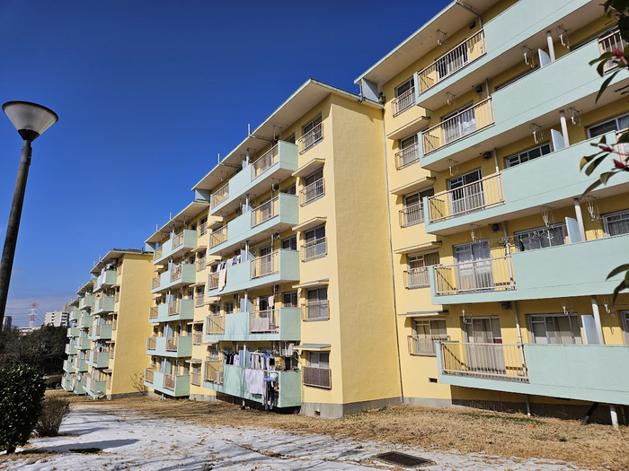 중국인 집주인 들어오더니 "월세 3배 안 낼거면 나가”…'붉은 자본'에 바뀌는 이 나라 일상 | 인스티즈