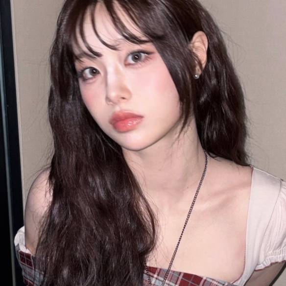 중국 메이크업이 대세라고? 뽀용한 도우인 메이크업 열풍