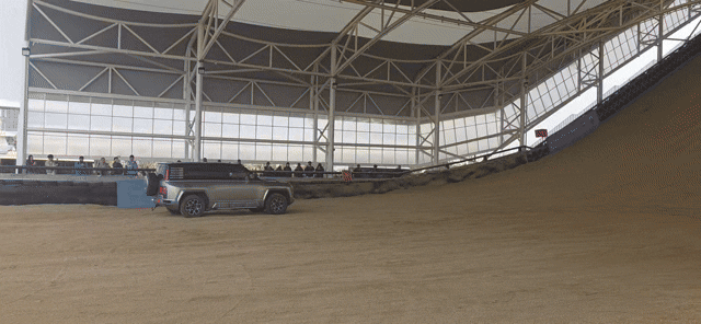 BYD 서킷 모래 언덕