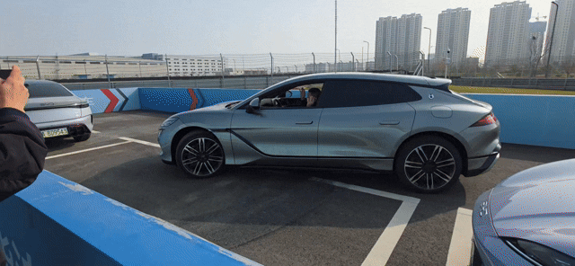 BYD 서킷 자율주차 시연