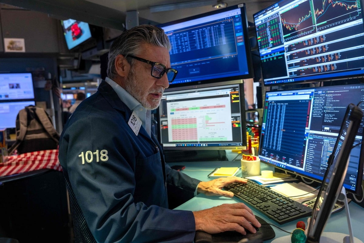 AI 거품론 속 3대지수 동반 하락…나스닥 1.21%↓ [뉴욕증시 브리핑]