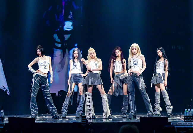 20251130185357121aowd NMIXX